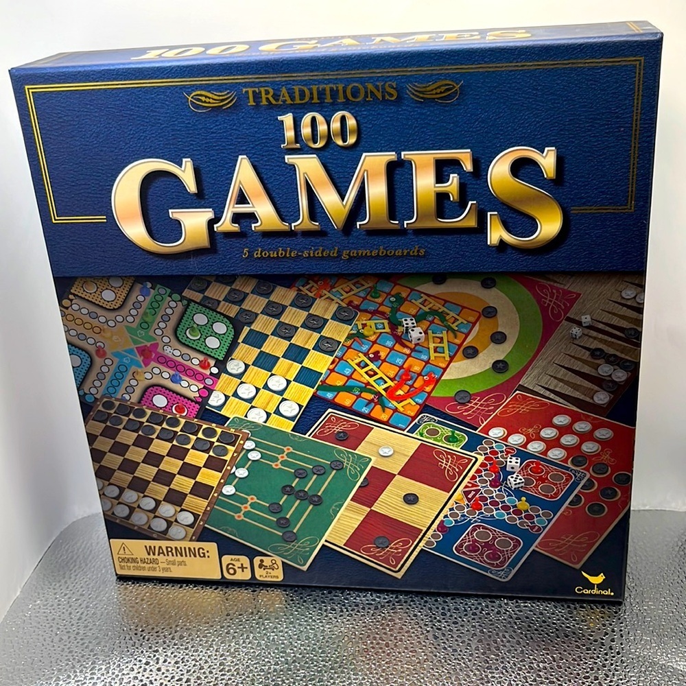 TRADITIONS 100 GAMES-5 DOUBLE-SIDED GAMEBOARDS. AGES 6+, NW